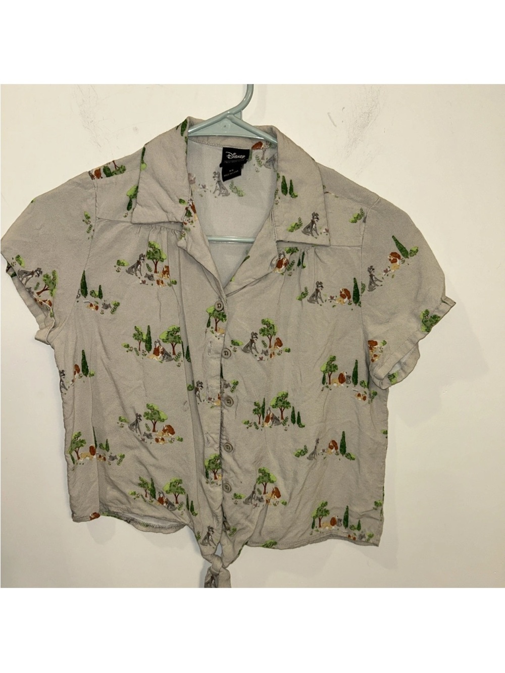 Disney Our Universe Short-Sleeve Button-Up Shirt with Lady and the Tramp print
